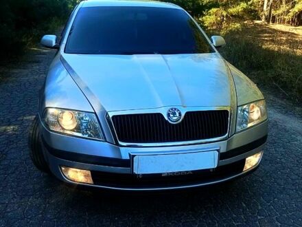 Серый Шкода Октавия, объемом двигателя 2 л и пробегом 187 тыс. км за 5800 $, фото 1 на Automoto.ua