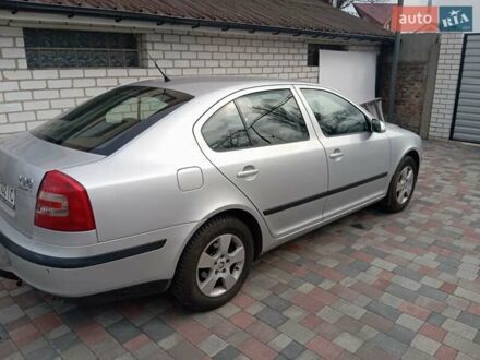 Серый Шкода Октавия, объемом двигателя 1.6 л и пробегом 270 тыс. км за 4500 $, фото 1 на Automoto.ua