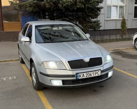 Серый Шкода Октавия, объемом двигателя 2 л и пробегом 245 тыс. км за 4500 $, фото 1 на Automoto.ua