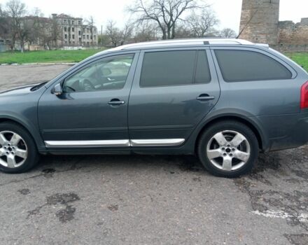 Серый Шкода Октавия, объемом двигателя 2 л и пробегом 214 тыс. км за 8000 $, фото 1 на Automoto.ua