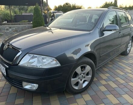 Серый Шкода Октавия, объемом двигателя 1.6 л и пробегом 252 тыс. км за 6850 $, фото 1 на Automoto.ua