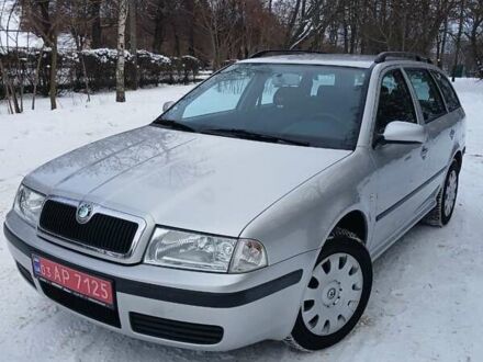 Серый Шкода Октавия, объемом двигателя 1.6 л и пробегом 215 тыс. км за 5799 $, фото 1 на Automoto.ua