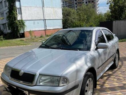Серый Шкода Октавия, объемом двигателя 1.9 л и пробегом 240 тыс. км за 5600 $, фото 1 на Automoto.ua