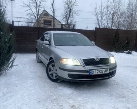 Серый Шкода Октавия, объемом двигателя 1.6 л и пробегом 229 тыс. км за 5700 $, фото 1 на Automoto.ua