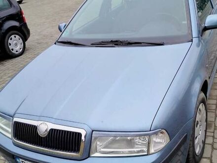 Серый Шкода Октавия, объемом двигателя 1.6 л и пробегом 230 тыс. км за 4800 $, фото 1 на Automoto.ua