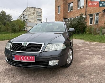 Серый Шкода Октавия, объемом двигателя 1.6 л и пробегом 227 тыс. км за 7000 $, фото 1 на Automoto.ua