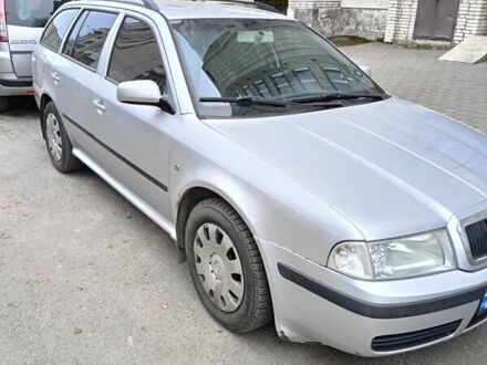 Серый Шкода Октавия, объемом двигателя 1.9 л и пробегом 372 тыс. км за 4900 $, фото 1 на Automoto.ua