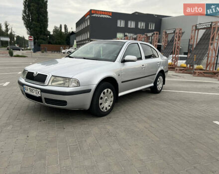 Серый Шкода Октавия, объемом двигателя 1.6 л и пробегом 270 тыс. км за 4700 $, фото 1 на Automoto.ua