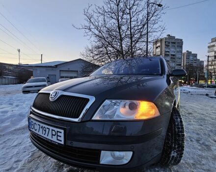 Серый Шкода Октавия, объемом двигателя 2 л и пробегом 323 тыс. км за 8500 $, фото 1 на Automoto.ua