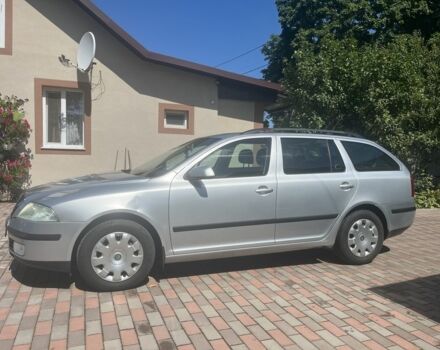 Сірий Шкода Октавія, об'ємом двигуна 1.6 л та пробігом 240 тис. км за 5500 $, фото 1 на Automoto.ua