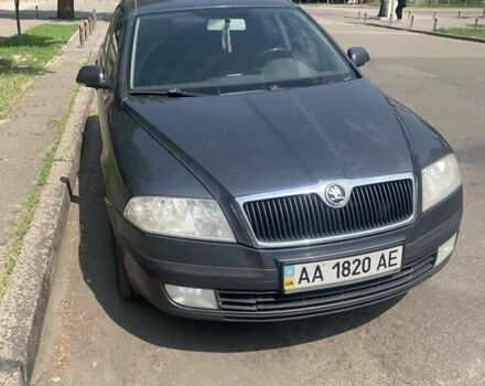 Сірий Шкода Октавія, об'ємом двигуна 1.6 л та пробігом 307 тис. км за 6500 $, фото 1 на Automoto.ua