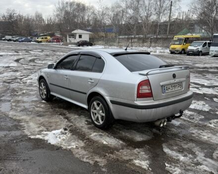 Серый Шкода Октавия, объемом двигателя 1.6 л и пробегом 240 тыс. км за 4600 $, фото 1 на Automoto.ua