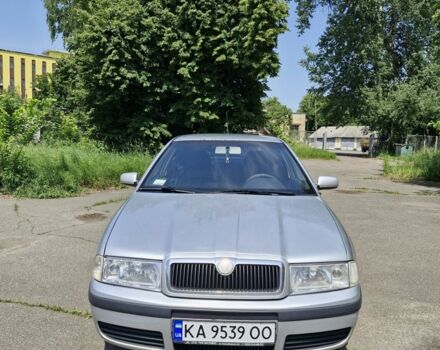Серый Шкода Октавия, объемом двигателя 1.8 л и пробегом 330 тыс. км за 4300 $, фото 1 на Automoto.ua