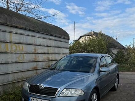 Сірий Шкода Октавія, об'ємом двигуна 2 л та пробігом 280 тис. км за 6900 $, фото 1 на Automoto.ua