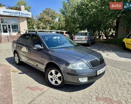 Сірий Шкода Октавія, об'ємом двигуна 1.6 л та пробігом 233 тис. км за 7300 $, фото 1 на Automoto.ua