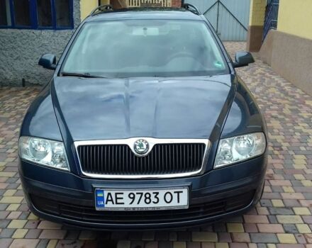Серый Шкода Октавия, объемом двигателя 1.6 л и пробегом 178 тыс. км за 6000 $, фото 1 на Automoto.ua