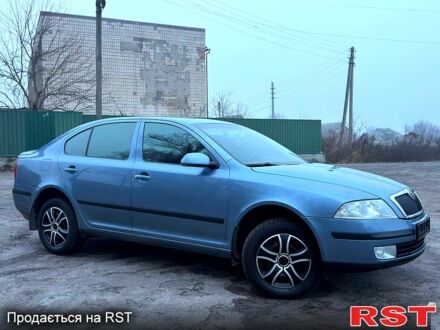 Серый Шкода Октавия, объемом двигателя 1.6 л и пробегом 180 тыс. км за 5850 $, фото 1 на Automoto.ua