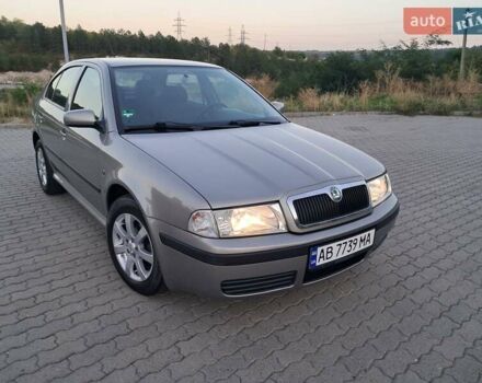 Серый Шкода Октавия, объемом двигателя 1.6 л и пробегом 269 тыс. км за 6200 $, фото 1 на Automoto.ua