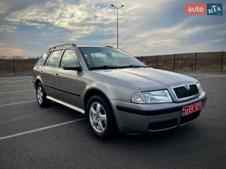 Шкода Октавия 2008 в Полтаве на Automoto.ua Серый Шкода Октавия, объемом двигателя 1.6 л и пробегом 248 тыс. км за 6450 $, фото 1 на Automoto.ua