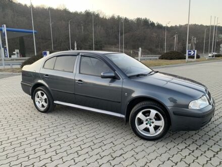 Сірий Шкода Октавія, об'ємом двигуна 1.6 л та пробігом 275 тис. км за 5750 $, фото 1 на Automoto.ua