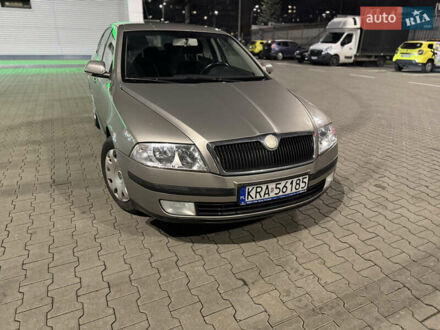 Серый Шкода Октавия, объемом двигателя 1.9 л и пробегом 300 тыс. км за 2850 $, фото 1 на Automoto.ua