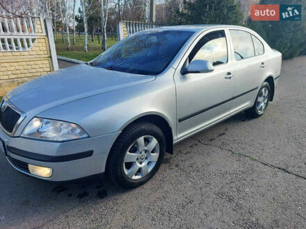 Шкода Октавія 2008 у Одесі на Automoto.ua Сірий Шкода Октавія, об'ємом двигуна 2 л та пробігом 335 тис. км за 5200 $, фото 1 на Automoto.ua