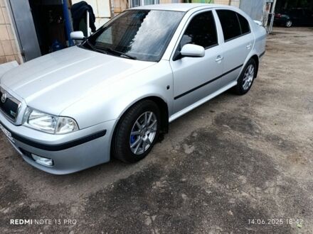 Шкода Октавия 2008 в Володарке на Automoto.ua Серый Шкода Октавия, объемом двигателя 1.8 л и пробегом 340 тыс. км за 6200 $, фото 1 на Automoto.ua