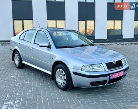 Серый Шкода Октавия, объемом двигателя 1.6 л и пробегом 229 тыс. км за 5999 $, фото 1 на Automoto.ua