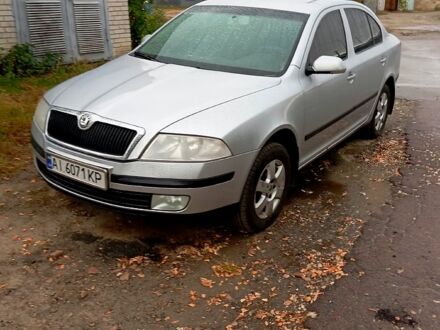 Сірий Шкода Октавія, об'ємом двигуна 2 л та пробігом 34000 тис. км за 5500 $, фото 1 на Automoto.ua