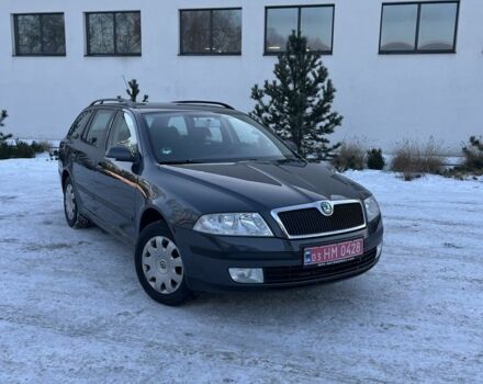 Серый Шкода Октавия, объемом двигателя 1.6 л и пробегом 216 тыс. км за 6200 $, фото 1 на Automoto.ua