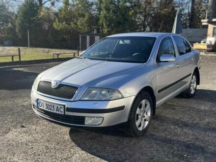 Шкода Октавія 2008 у Самборе на Automoto.ua Сірий Шкода Октавія, об'ємом двигуна 1.9 л та пробігом 238 тис. км за 5800 $, фото 1 на Automoto.ua