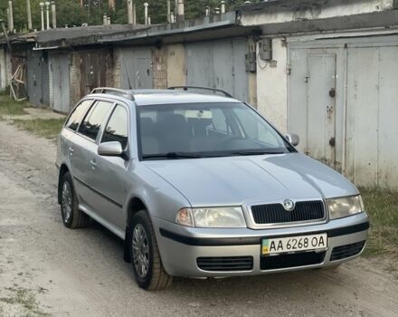 Серый Шкода Октавия, объемом двигателя 1.6 л и пробегом 309 тыс. км за 4500 $, фото 1 на Automoto.ua