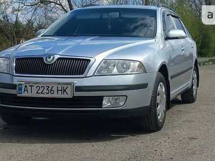 Шкода Октавия 2008 в Ивано-Франковске на Automoto.ua Серый Шкода Октавия, объемом двигателя 1.6 л и пробегом 258 тыс. км за 6999 $, фото 1 на Automoto.ua