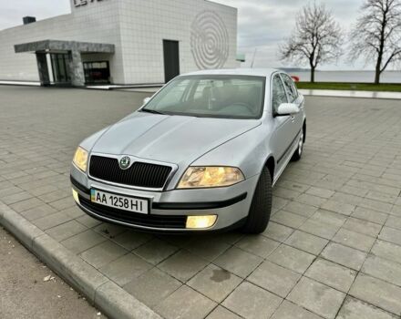 Сірий Шкода Октавія, об'ємом двигуна 2 л та пробігом 285 тис. км за 4999 $, фото 1 на Automoto.ua
