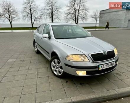 Сірий Шкода Октавія, об'ємом двигуна 2 л та пробігом 285 тис. км за 4999 $, фото 1 на Automoto.ua