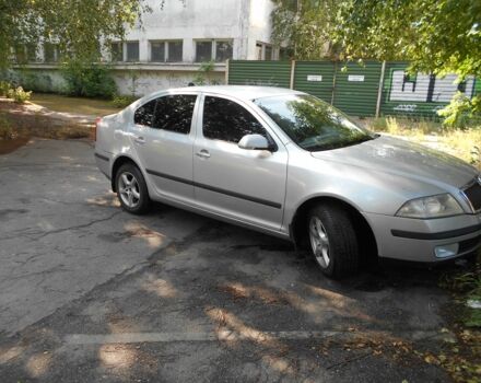 Серый Шкода Октавия, объемом двигателя 1.6 л и пробегом 250 тыс. км за 6600 $, фото 1 на Automoto.ua