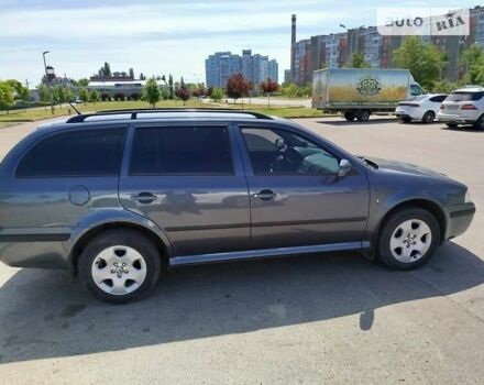 Серый Шкода Октавия, объемом двигателя 1.6 л и пробегом 270 тыс. км за 5600 $, фото 1 на Automoto.ua