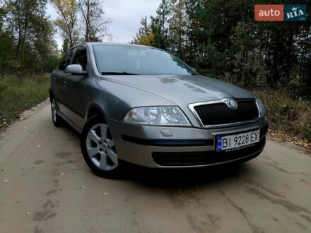 Шкода Октавия 2008 в Ахтырке на Automoto.ua Серый Шкода Октавия, объемом двигателя 1.6 л и пробегом 300 тыс. км за 6199 $, фото 1 на Automoto.ua