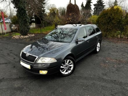 Серый Шкода Октавия, объемом двигателя 2 л и пробегом 235 тыс. км за 2100 $, фото 1 на Automoto.ua