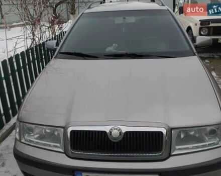 Серый Шкода Октавия, объемом двигателя 1.6 л и пробегом 171 тыс. км за 6000 $, фото 1 на Automoto.ua