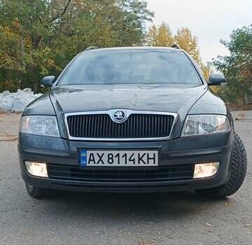 Серый Шкода Октавия, объемом двигателя 1.6 л и пробегом 270 тыс. км за 6600 $, фото 1 на Automoto.ua