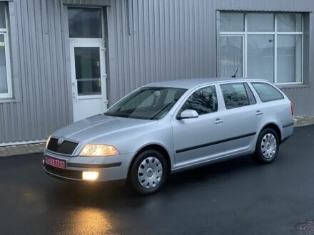 Серый Шкода Октавия, объемом двигателя 1.6 л и пробегом 197 тыс. км за 5999 $, фото 1 на Automoto.ua