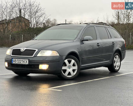 Серый Шкода Октавия, объемом двигателя 1.6 л и пробегом 231 тыс. км за 8250 $, фото 1 на Automoto.ua