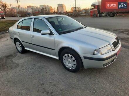 Серый Шкода Октавия, объемом двигателя 1.5 л и пробегом 192 тыс. км за 5800 $, фото 1 на Automoto.ua