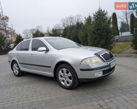 Сірий Шкода Октавія, об'ємом двигуна 1.6 л та пробігом 256 тис. км за 7300 $, фото 1 на Automoto.ua