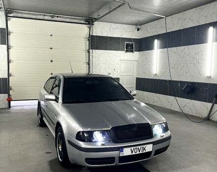 Серый Шкода Октавия, объемом двигателя 1.8 л и пробегом 230 тыс. км за 6000 $, фото 1 на Automoto.ua