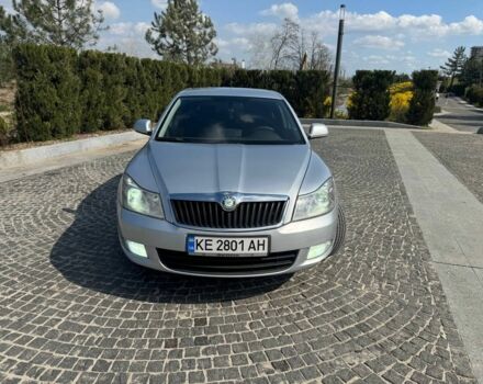 Серый Шкода Октавия, объемом двигателя 1.8 л и пробегом 173 тыс. км за 7600 $, фото 1 на Automoto.ua