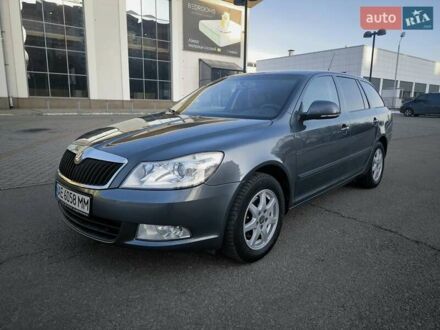 Шкода Октавия 2009 в Днепре (Днепропетровске) на Automoto.ua Серый Шкода Октавия, объемом двигателя 1.8 л и пробегом 250 тыс. км за 6500 $, фото 1 на Automoto.ua