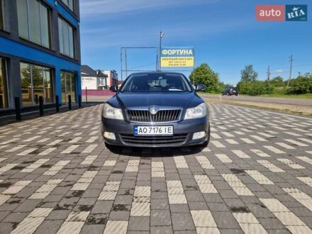 Шкода Октавия 2009 в Тячеве на Automoto.ua Серый Шкода Октавия, объемом двигателя 1.6 л и пробегом 290 тыс. км за 7200 $, фото 1 на Automoto.ua