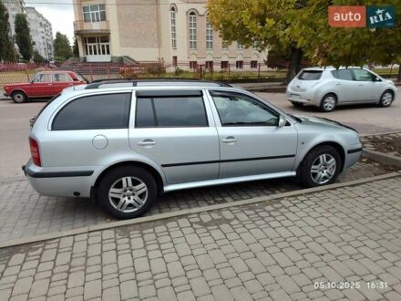 Шкода Октавия 2009 в Житомире на Automoto.ua Серый Шкода Октавия, объемом двигателя 1.6 л и пробегом 208 тыс. км за 5799 $, фото 1 на Automoto.ua